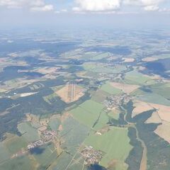 Verortung via Georeferenzierung der Kamera: Aufgenommen in der Nähe von Saale-Holzland-Kreis, Deutschland in 2200 Meter
